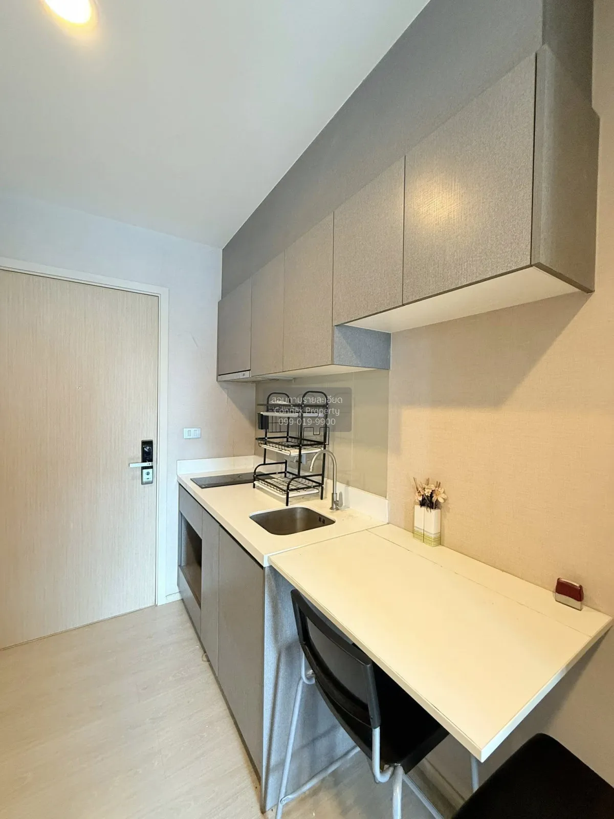 For Sale Condo , Rhythm Asoke 2 , MRT-Phra Ram 9 , Bang Kapi , Hu