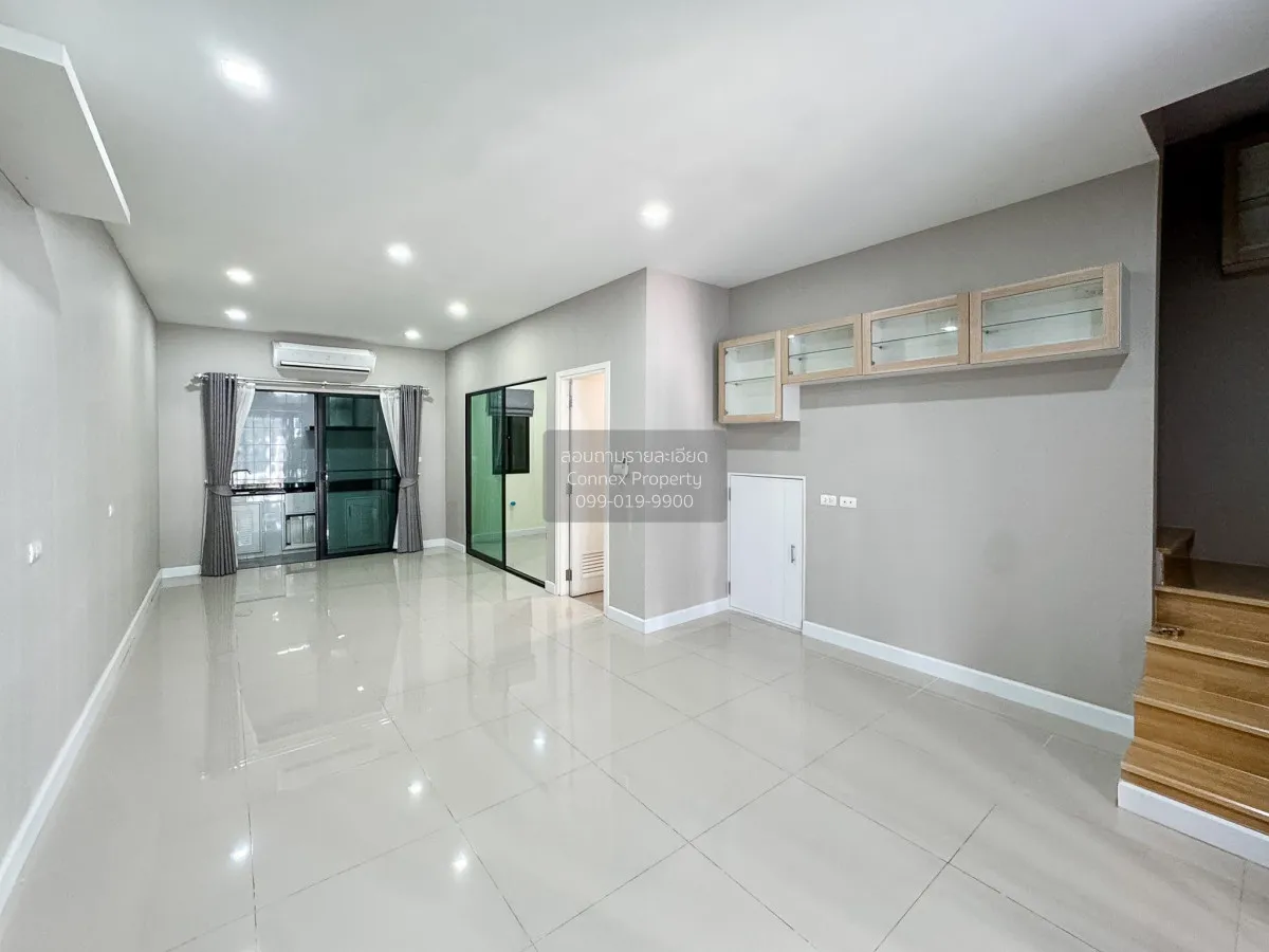 ขายทาวน์เฮ้าส์/ทาวน์โฮม  พาทิโอ วัชรพล-รามอินทรา MRT-วัชรพล ท่าแร 4