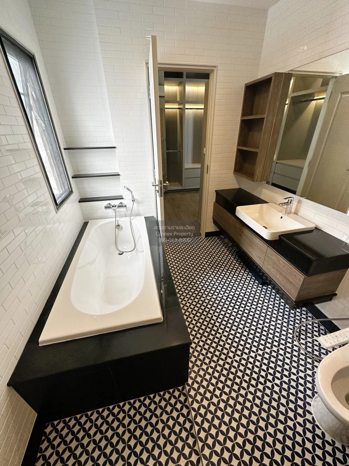 ขายบ้าน  บางกอก บูเลอวาร์ด สาทร - ปิ่นเกล้า 2 วิวสวย หน้ากว้าง มห