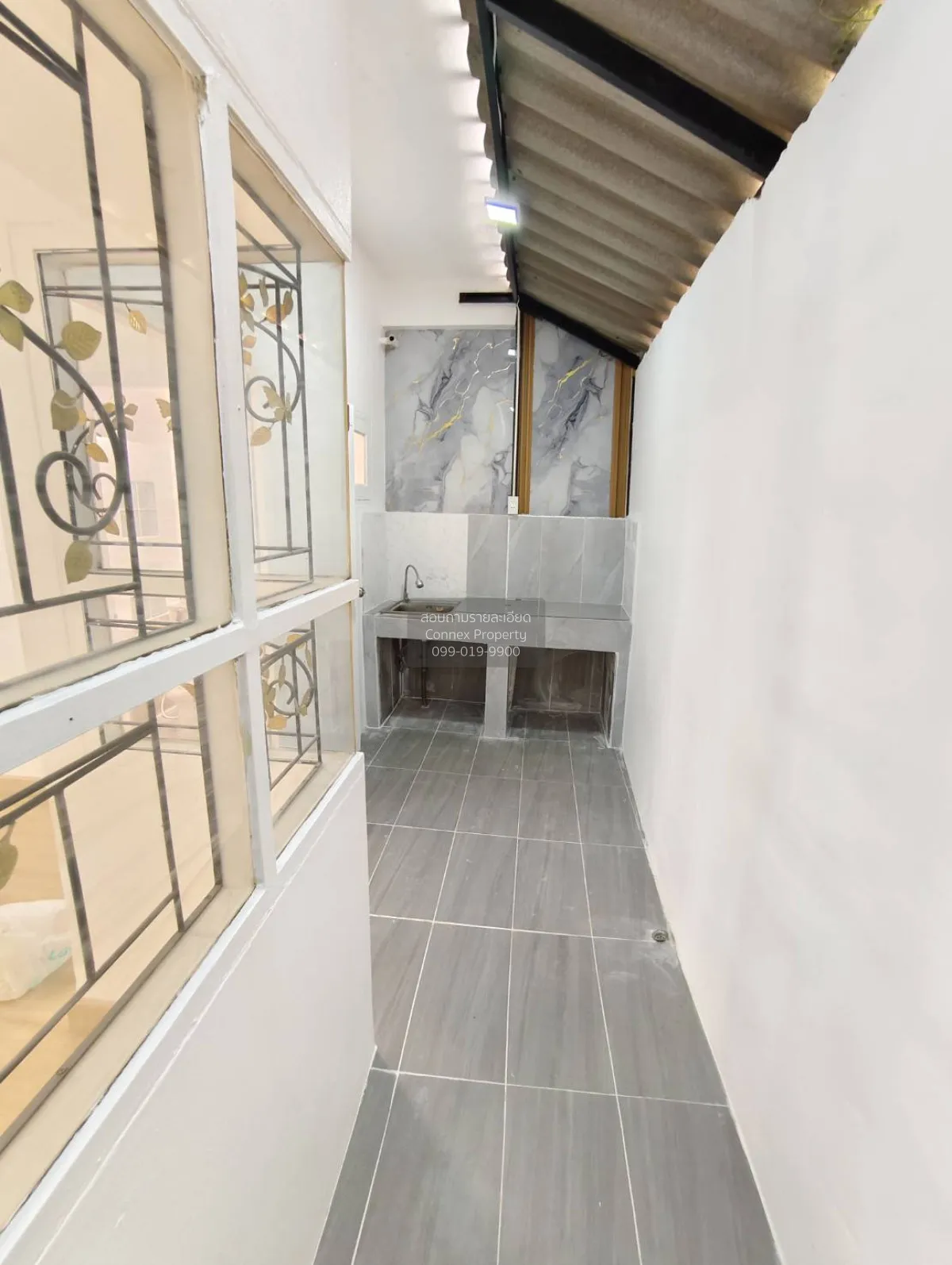 For Sale Townhouse/Townhome  , Greenville Hathairat , Lat Sawai ,