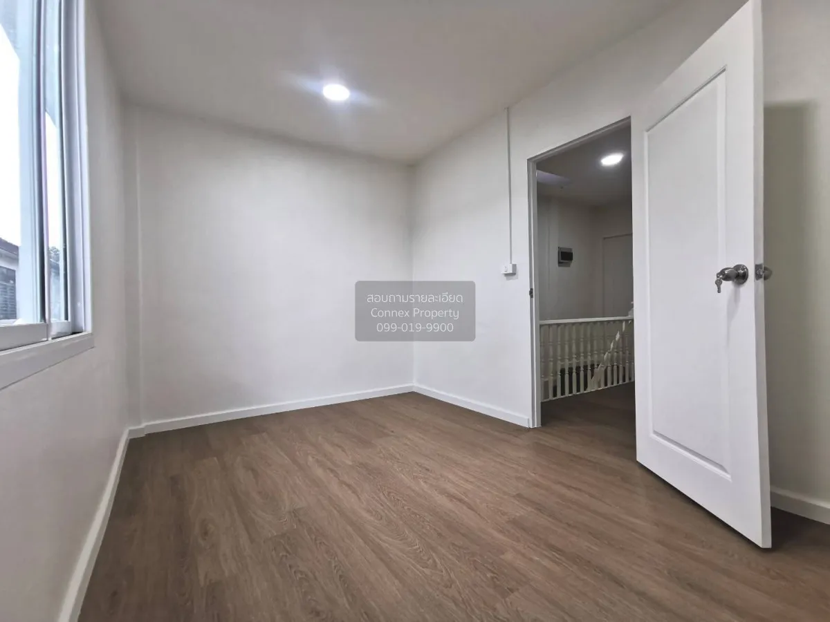 For Sale Townhouse/Townhome  , Rungrueng House , BTS-Saphan Mai ,