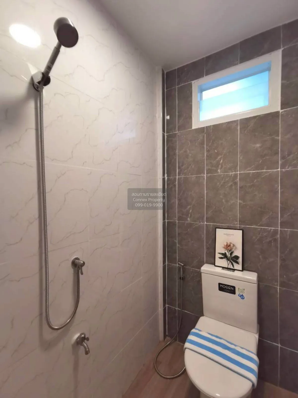 For Sale Townhouse/Townhome  , Rungrueng House , BTS-Saphan Mai ,