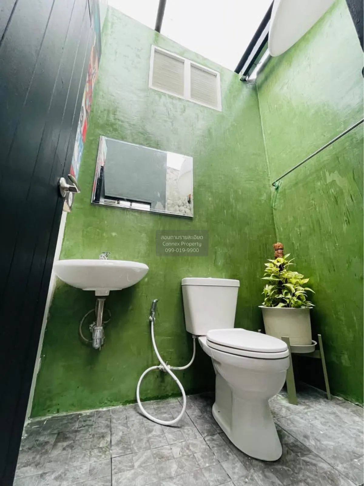 For Sale 2-storey detached house, Soi Tiwanon 52 , Tha Sai , Muea