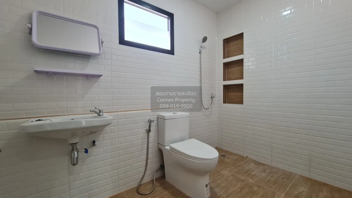 For Sale Townhouse/Townhome  , Busarin Ramintra , Sam Wa Tawan To