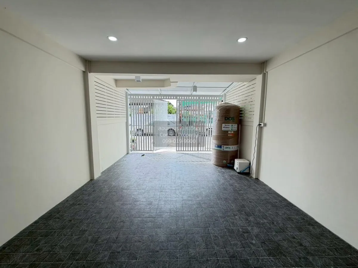 For Sale 2-storey townhouse, Senanikhom 1 , Lat Phrao , Lat Phrao