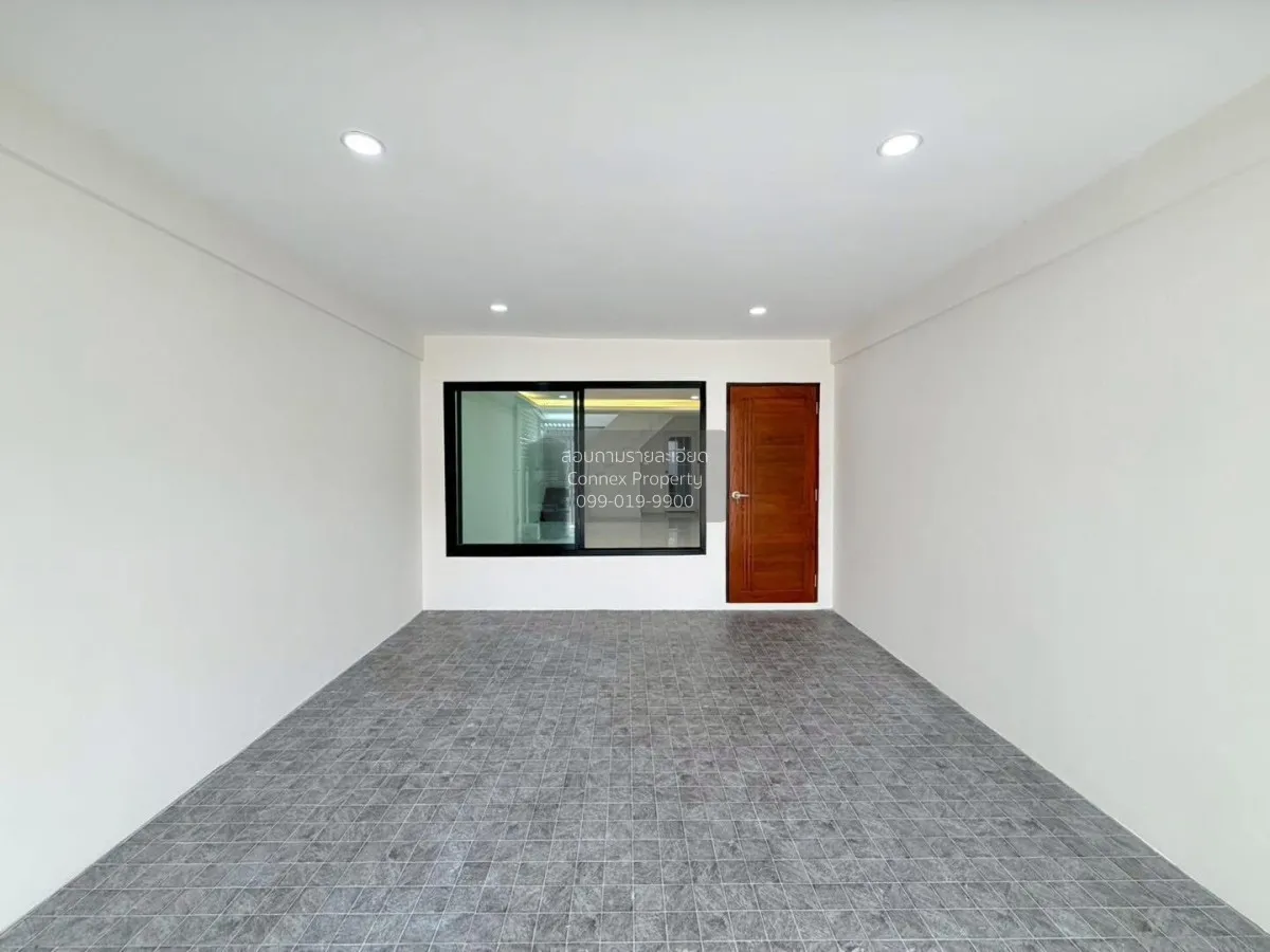 For Sale 2-storey townhouse, Senanikhom 1 , Lat Phrao , Lat Phrao