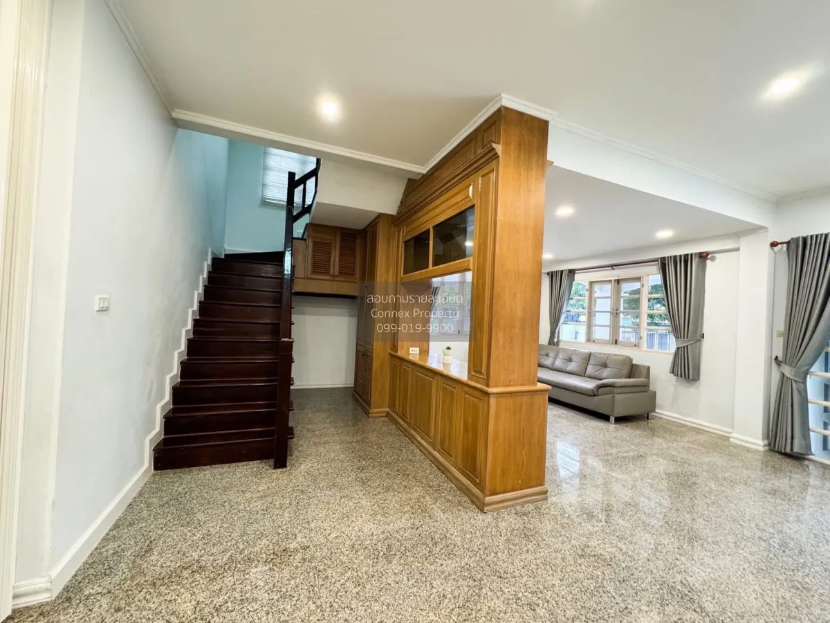 For Rent Single House,Soi Latphrao Wanghin 18 , wide frontage , L