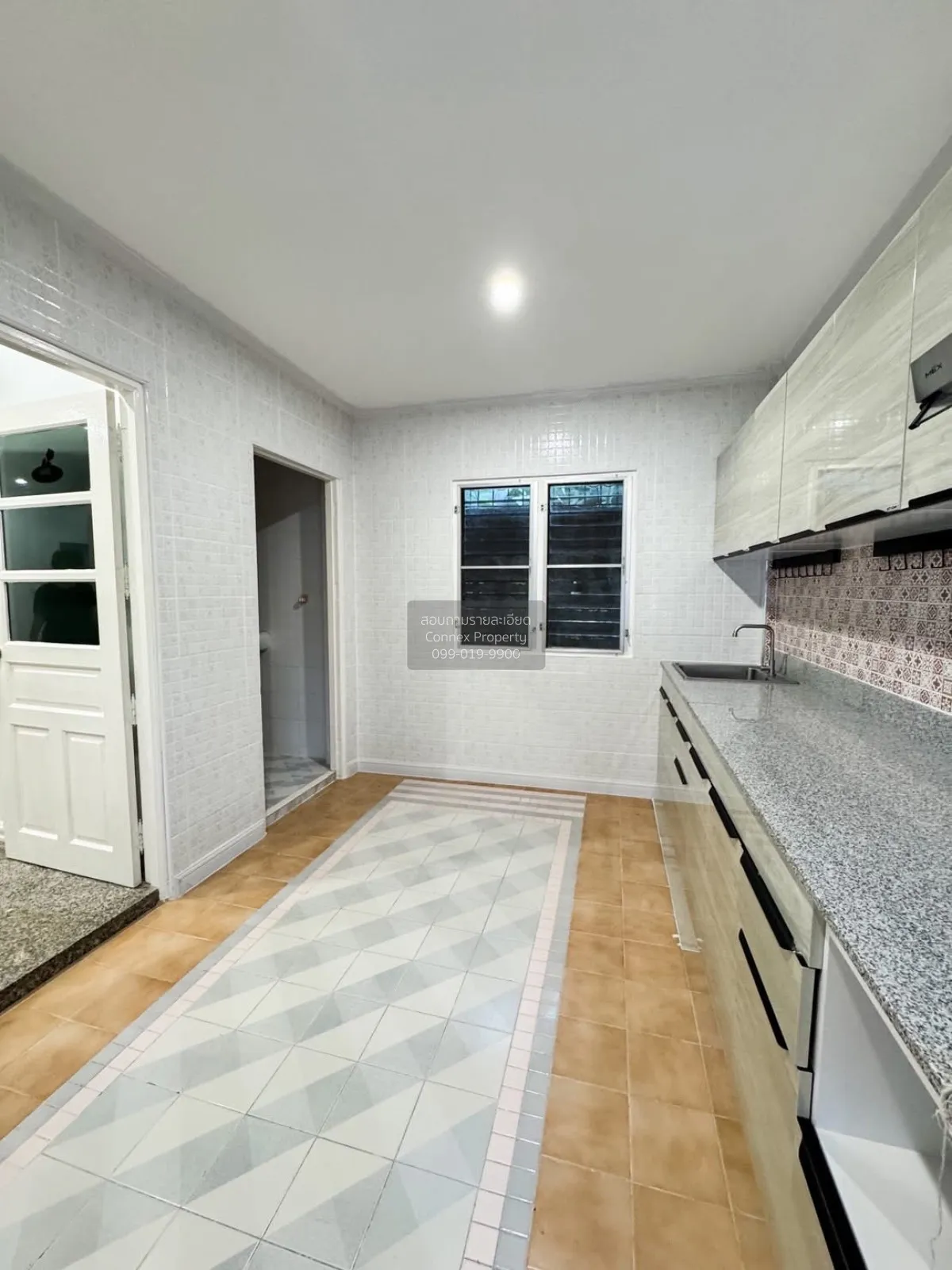 For Rent Single House,Soi Latphrao Wanghin 18 , wide frontage , L