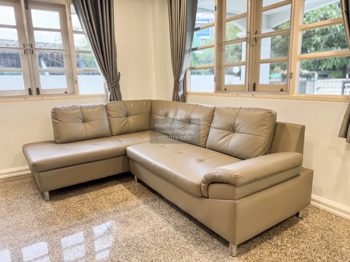 For Rent Single House,Soi Latphrao Wanghin 18 , wide frontage , L