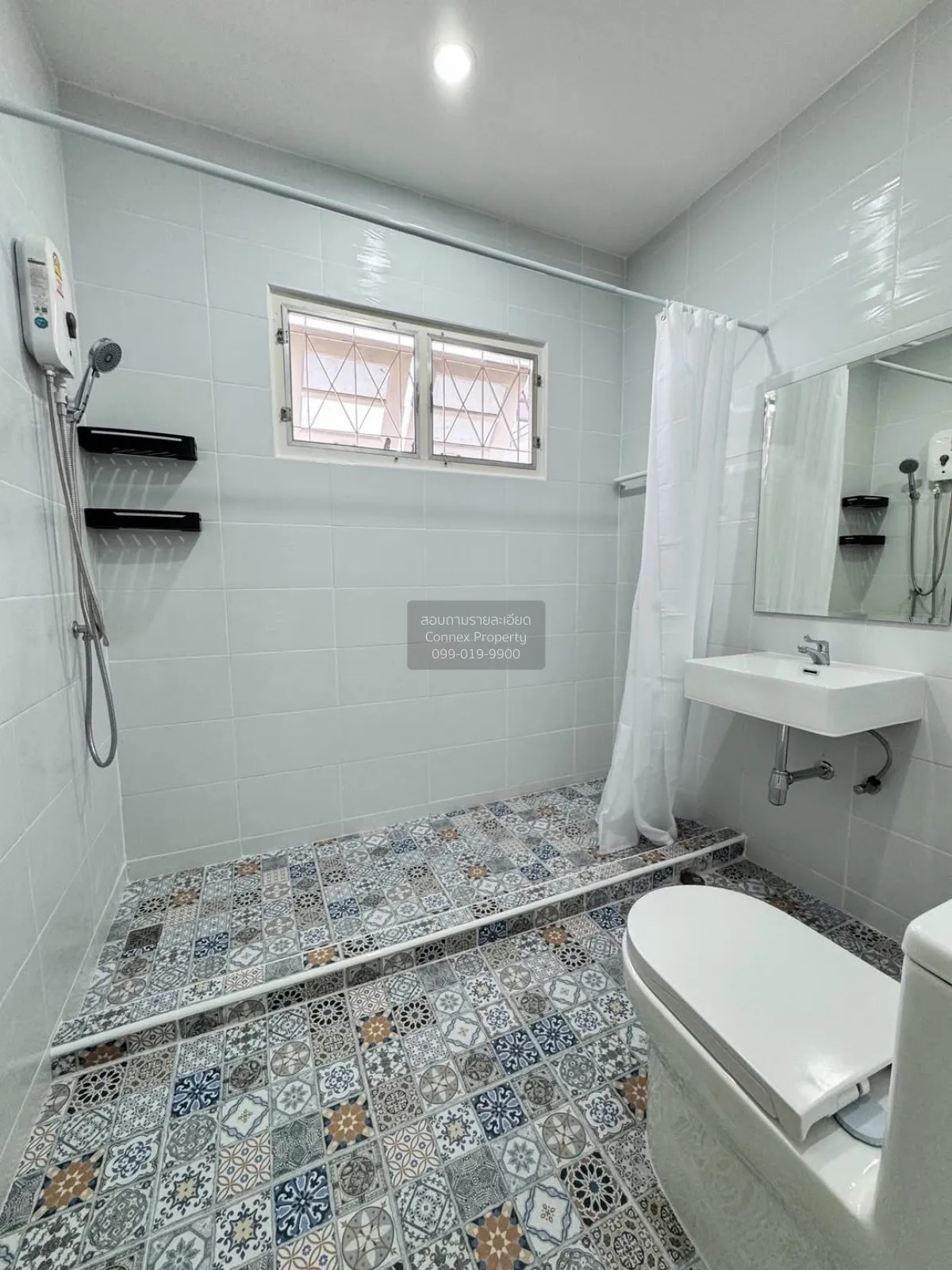 For Rent Single House,Soi Latphrao Wanghin 18 , wide frontage , L