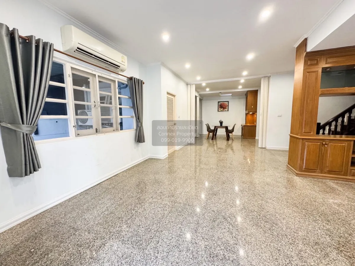 For Rent Single House,Soi Latphrao Wanghin 18 , wide frontage , L