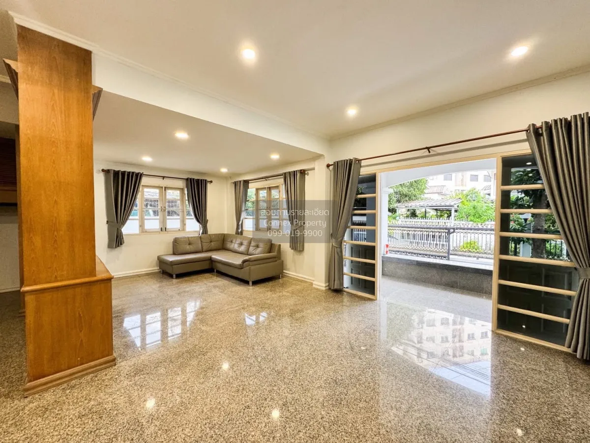 For Rent Single House,Soi Latphrao Wanghin 18 , wide frontage , L