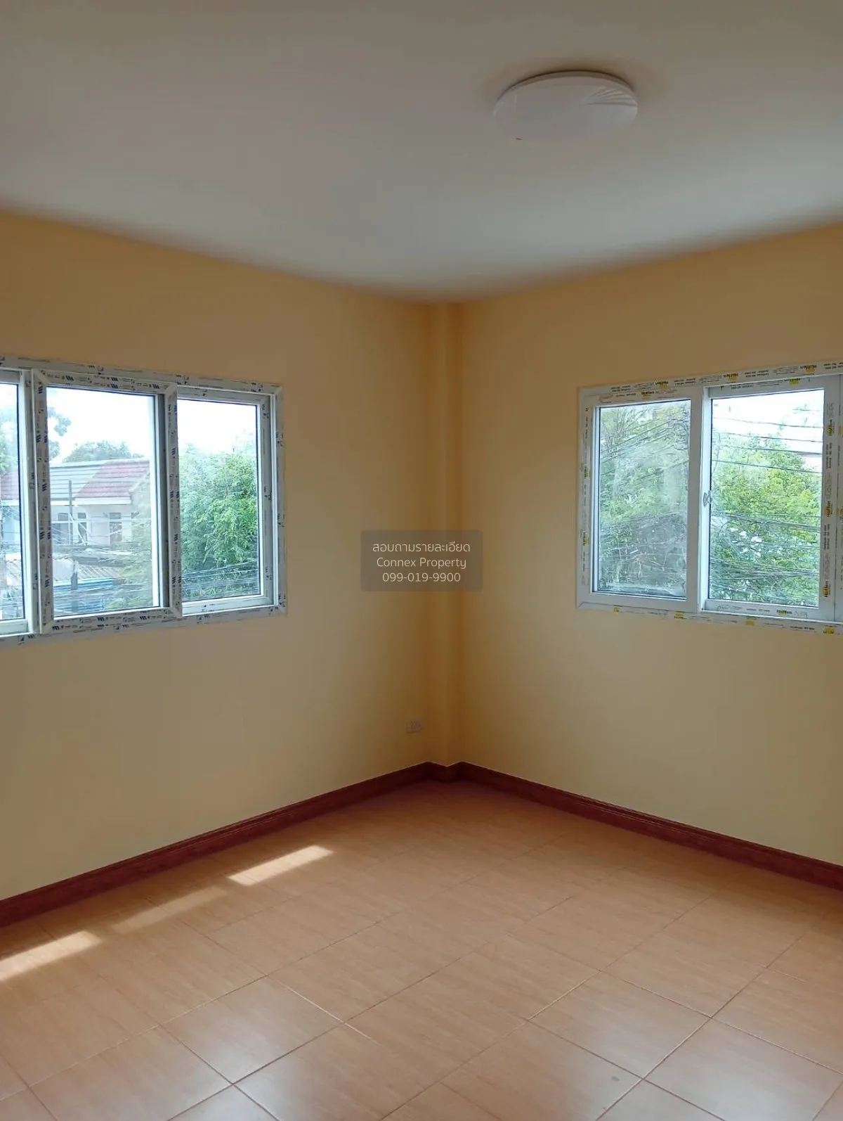 For Sale 2-storey detached house near Bang Krasor BTS/MRT Station