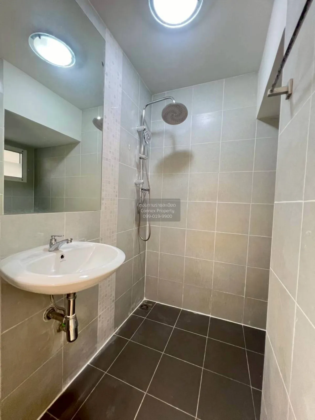 For Sale Townhouse/Townhome  , Pleno Phetkasem 81 , newly renovat