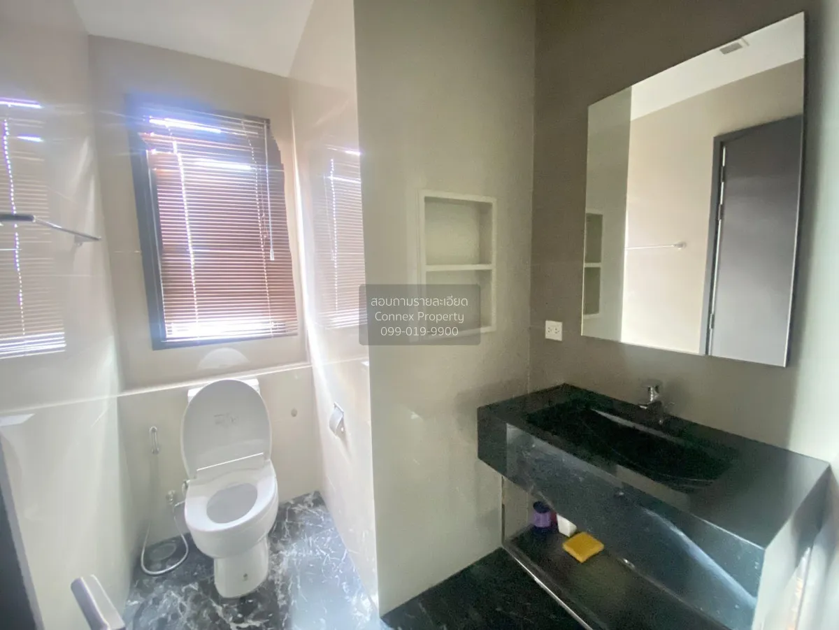 For Rent Condo , EDGE Sukhumvit 23 , nice view , high floor , BTS