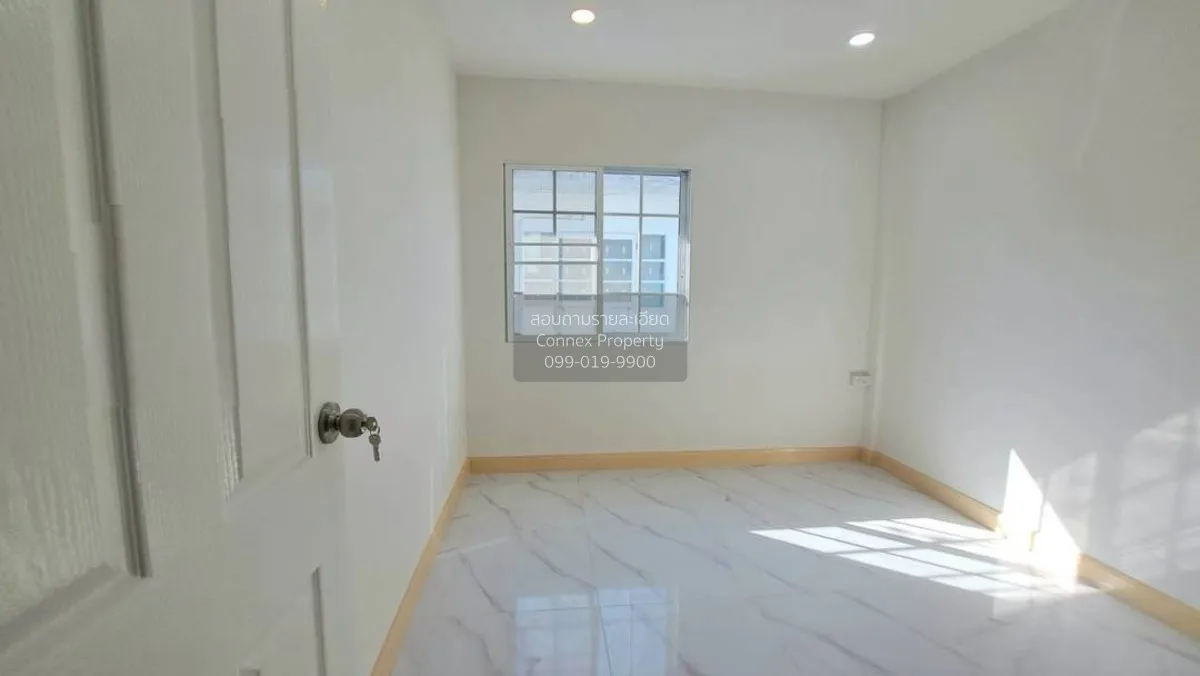 ขายทาวน์เฮ้าส์/ทาวน์โฮม  บ้านมนวดี บางคูรัด บางบัวทอง นนทบุรี CX-