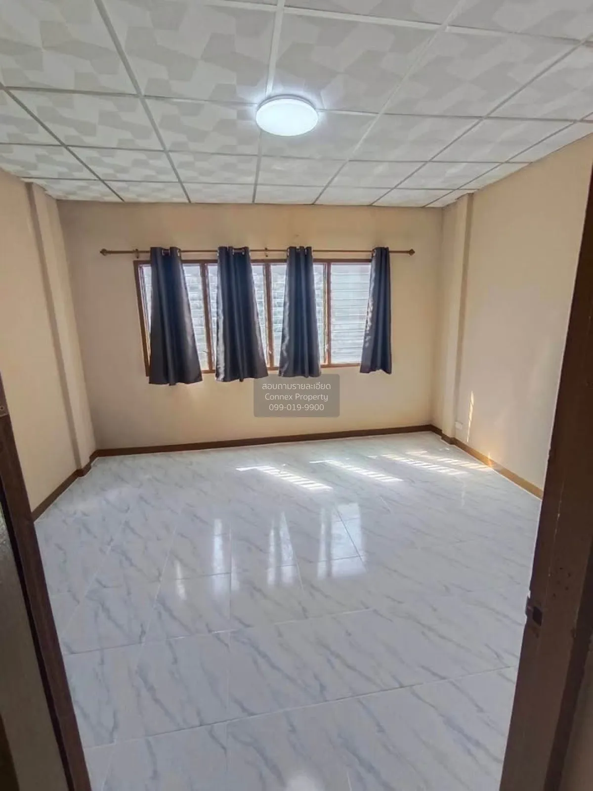 ขาย ทาวเฮ้าส์  2 ชั้น หมู่บ้านภัทรวรรณ ถนนเชื่อมสัมพันธ์ 17 กระทุ