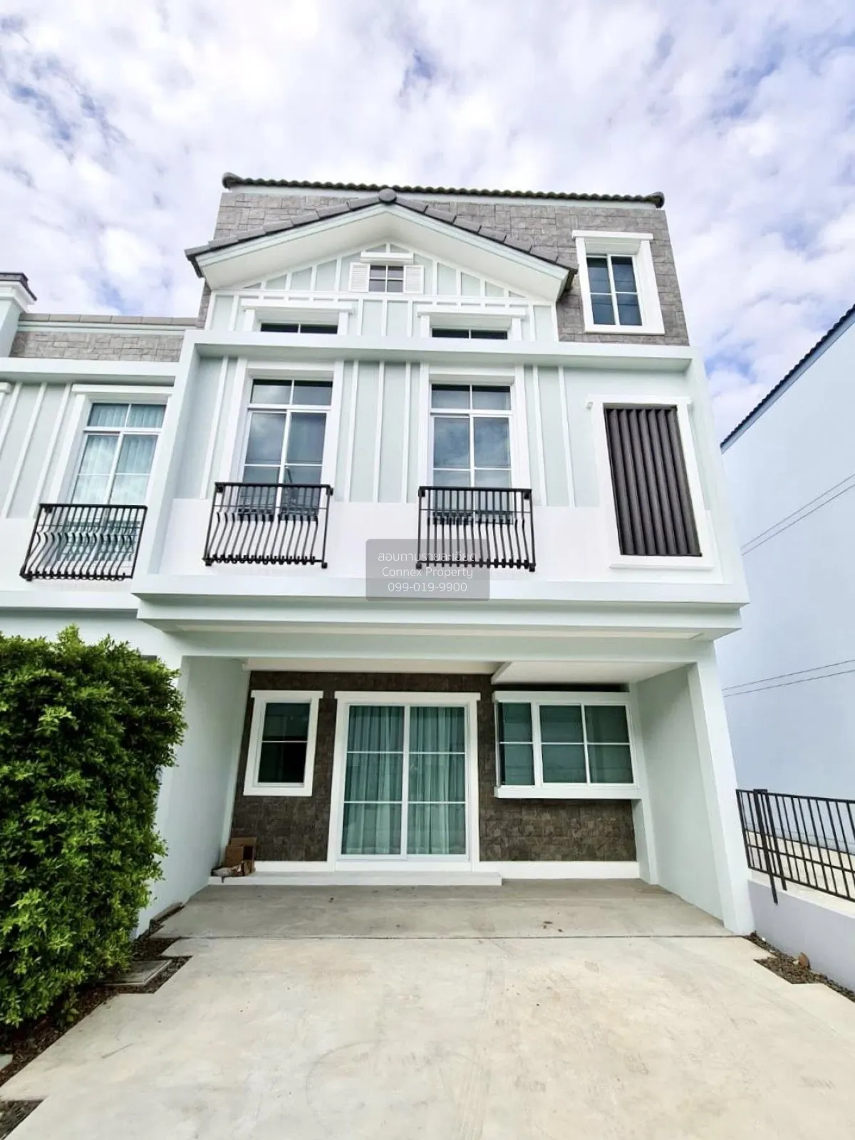 For Rent Townhouse/Townhome  , indy 2 Bangna-Ramkhamhaeng 2 , cor 1