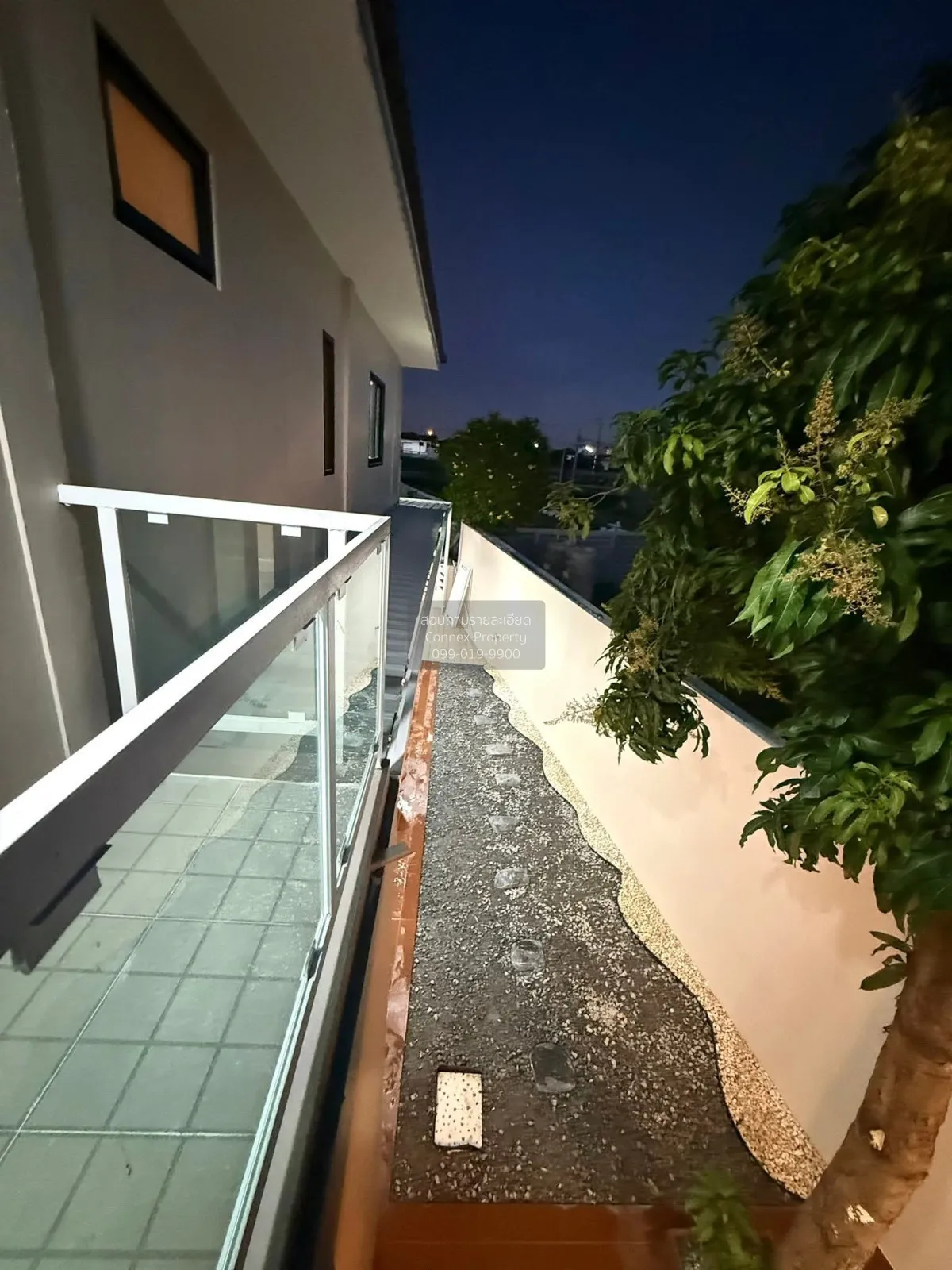 For Sale Townhouse/Townhome  , Baan Prapin 3 , corner unit , wide