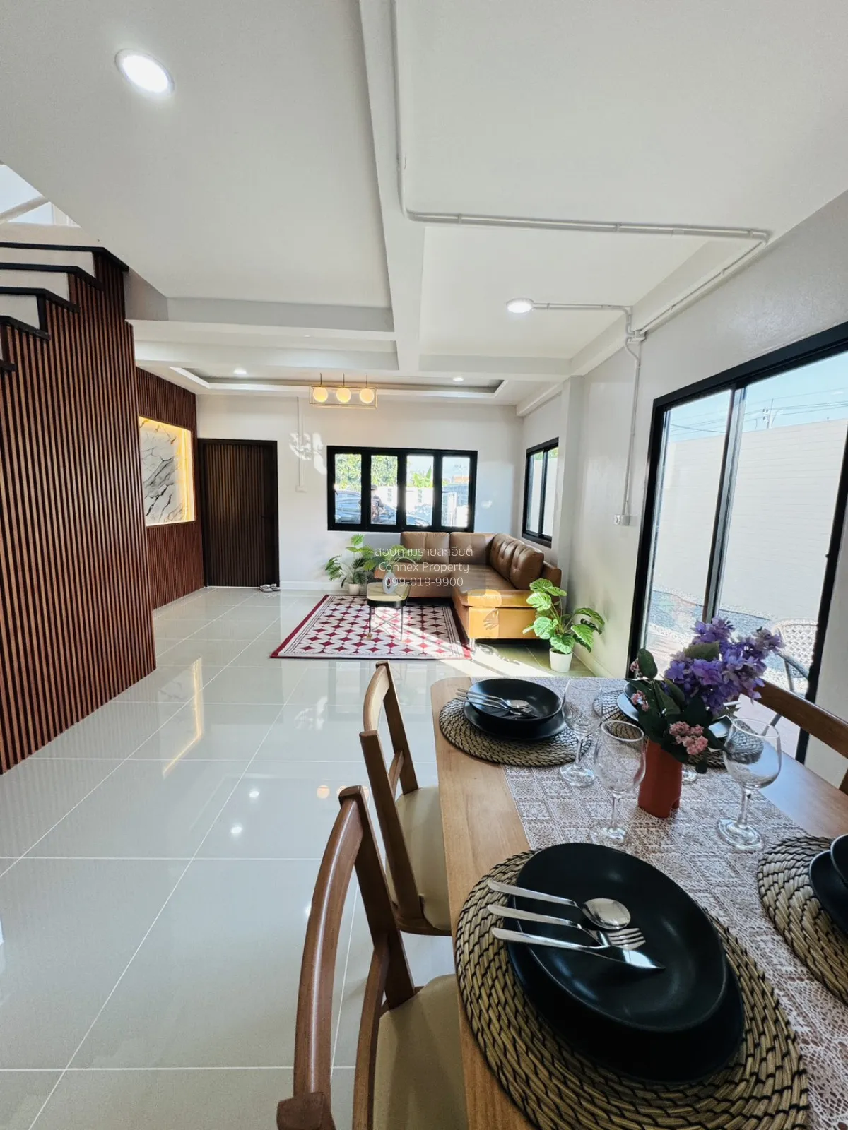 For Sale Townhouse/Townhome  , Baan Prapin 3 , corner unit , wide