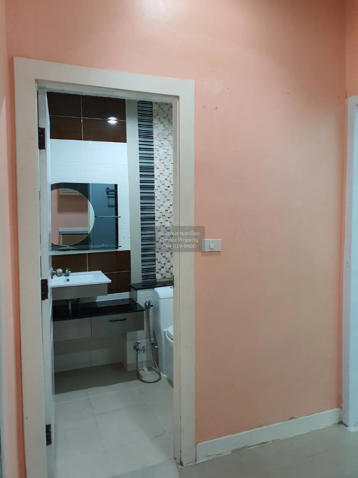 ขายทาวน์เฮ้าส์/ทาวน์โฮม  โมเดิร์น ทาวน์ บางแค บางแค เขต บางแค กรุ