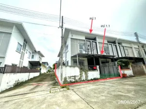 For Sale Townhouse/Townhome  , Praphassorn Preceo 3 , Map Yang Phon , Si Racha , Chon Buri , CX-139633