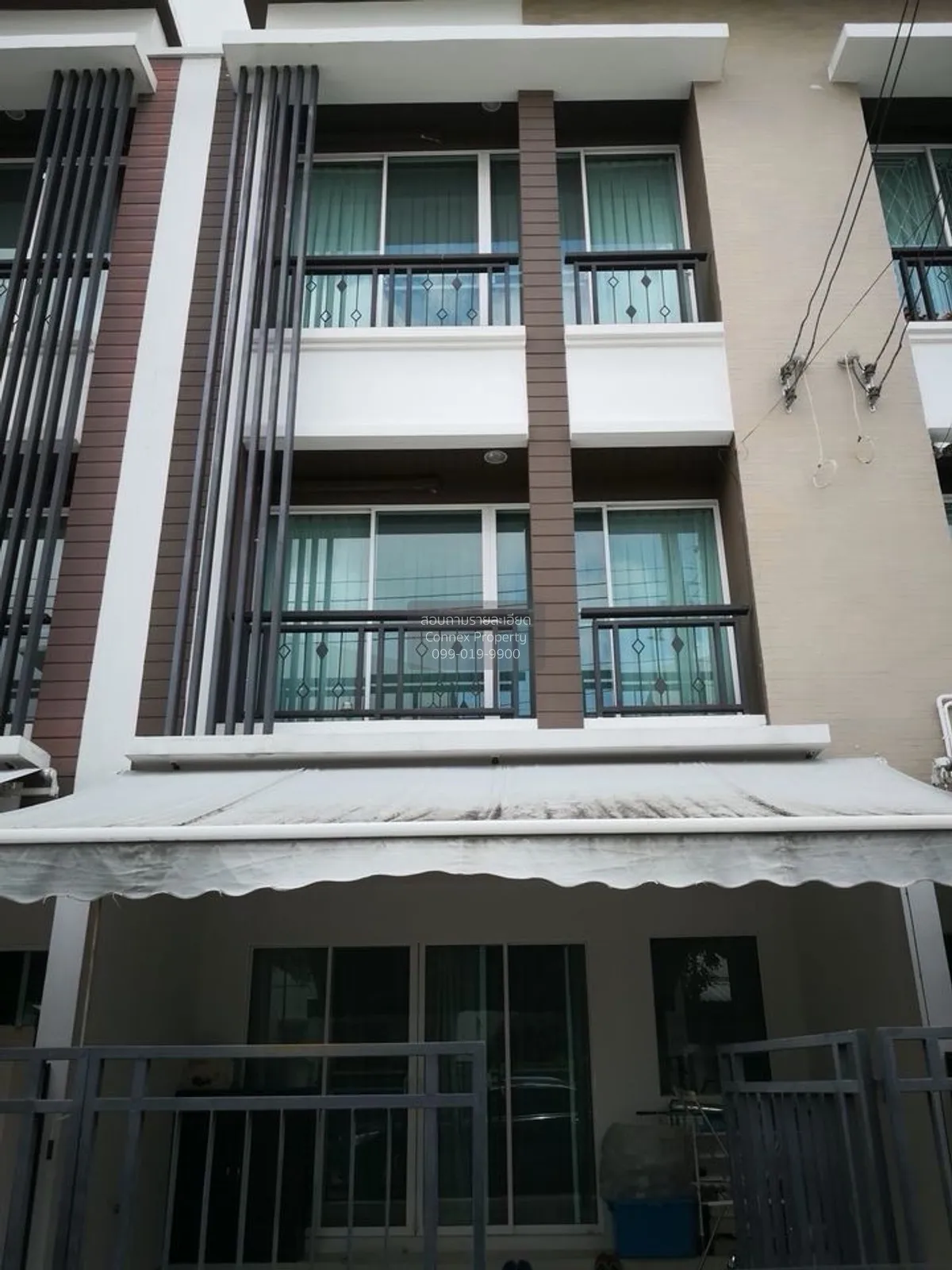 For Rent Townhouse/Townhome  , BAAN KLANG MUANG CHOKCHAI 4 , Lat  1