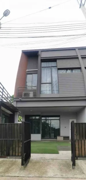 For Sale Townhouse/Townhome  , Verve Rama 9 , Thap Chang , Saphan Sung , Bangkok , CX-139677