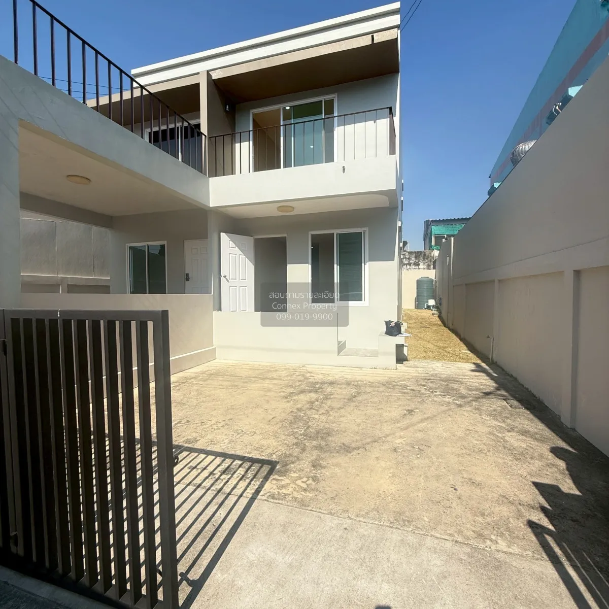 For Sale Townhouse/Townhome  , Baan Inthavilla , MRT-Bang Khae ,  2