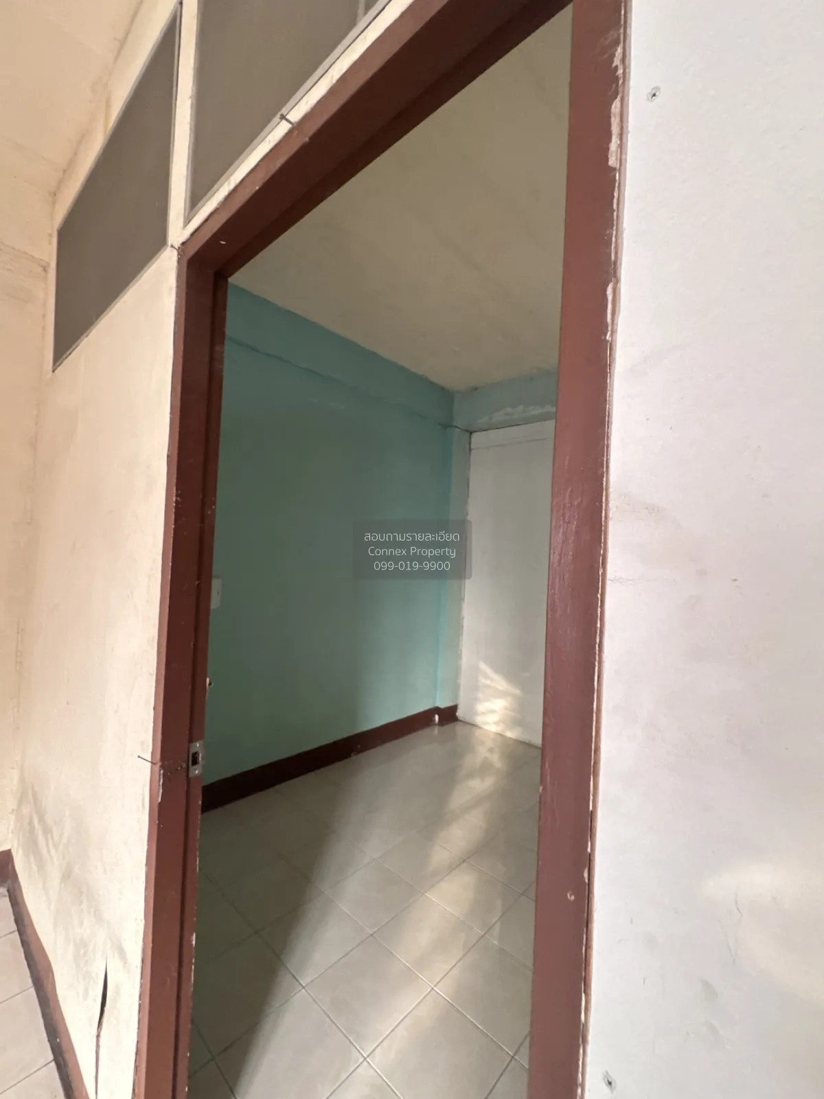 For Sale 3-storey commercial building, 280 sq m Nong Kham Sri Rac