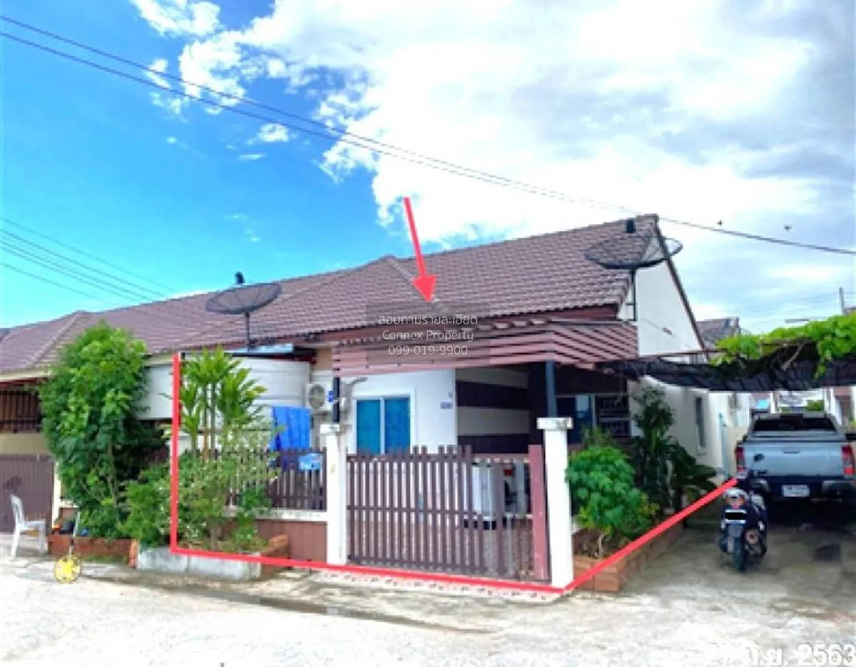 ขายทาวน์เฮ้าส์/ทาวน์โฮม  รุ่งทรัพย์ ปาร์ควิว บางนาง พานทอง ชลบุรี 1