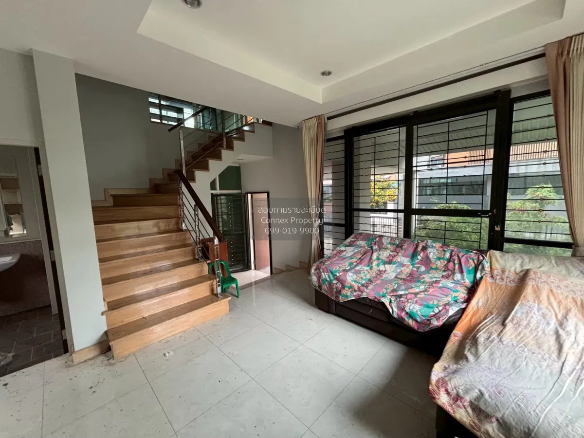 ขายบ้าน  บ้านปริญสิริ กาญจนาภิเษก - เอกชัย ห้องมุม คลองบางพราน เข