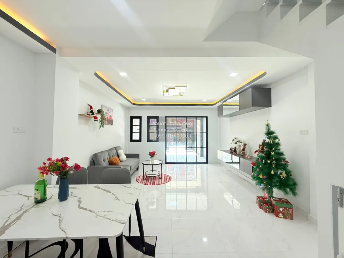 ขายทาวน์เฮ้าส์/ทาวน์โฮม  เค.ซี. รามอินทรา 8 รีโนเวทใหม่ สามวาตะวั