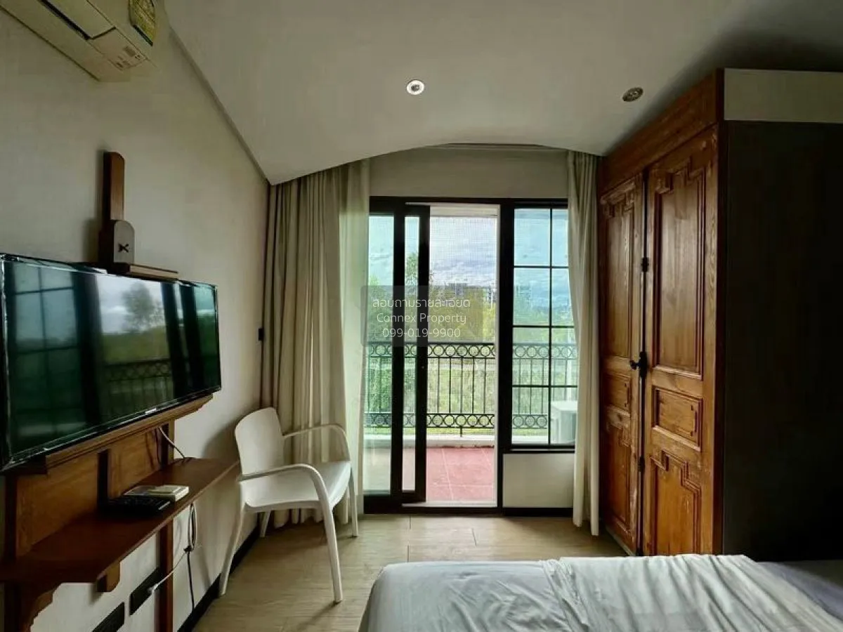 ขายคอนโด  เวเนเชี่ยน ซิกเนเจอร์ คอนโด รีสอร์ท พัทยา นาจอมเทียน สั 4