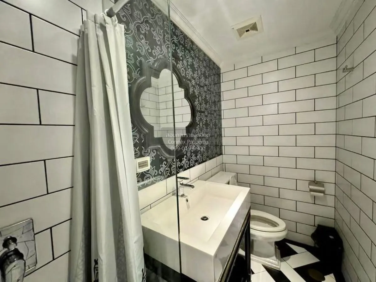 ขายคอนโด  เวเนเชี่ยน ซิกเนเจอร์ คอนโด รีสอร์ท พัทยา นาจอมเทียน สั