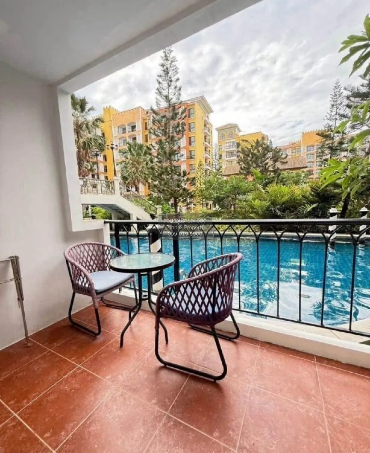 ขายคอนโด  เวเนเชี่ยน ซิกเนเจอร์ คอนโด รีสอร์ท พัทยา นาจอมเทียน สั