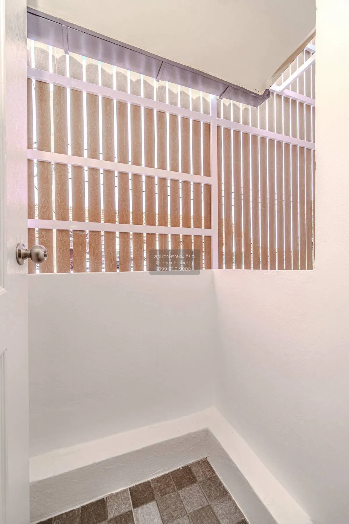 ขายบ้านทาวน์เฮ้าส์ ซอยนนทบุรี 46 รีโนเวทใหม่ ท่าทราย เมืองนนทบุรี