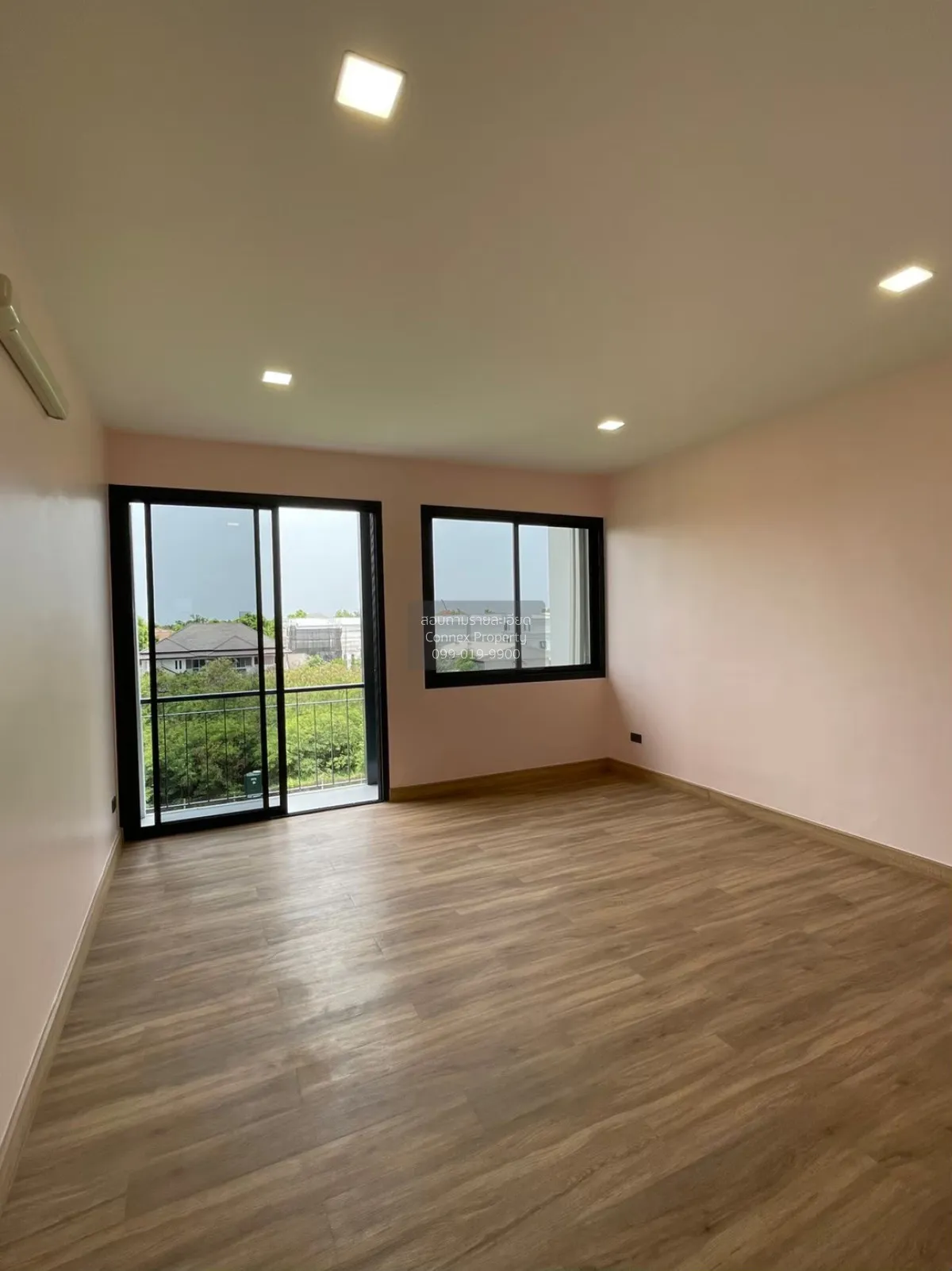 For Rent Homeoffice , The Harmony Ramintra 62 , MRT-Outer Ring Ro 3