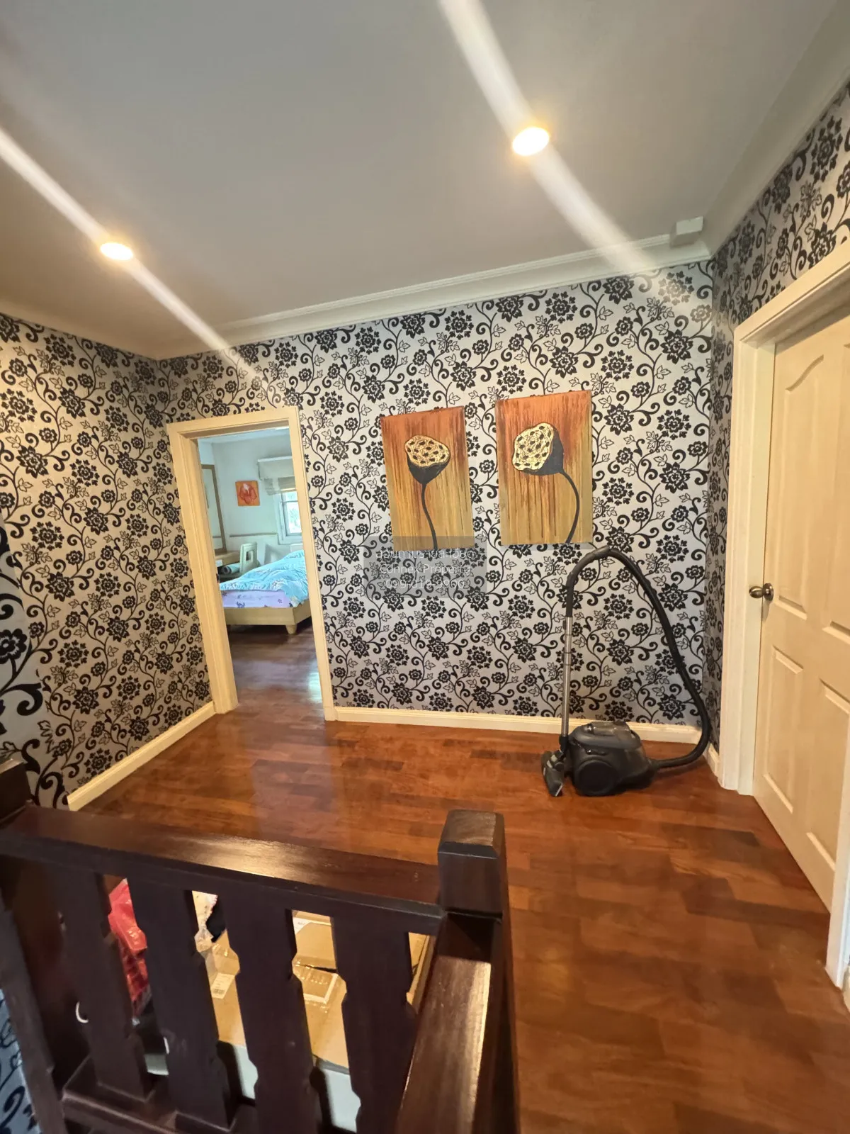 ขายบ้าน  วรารมย์ เพชรเกษม 81 ห้องมุม บางบอน เขต บางบอน กรุงเทพ CX