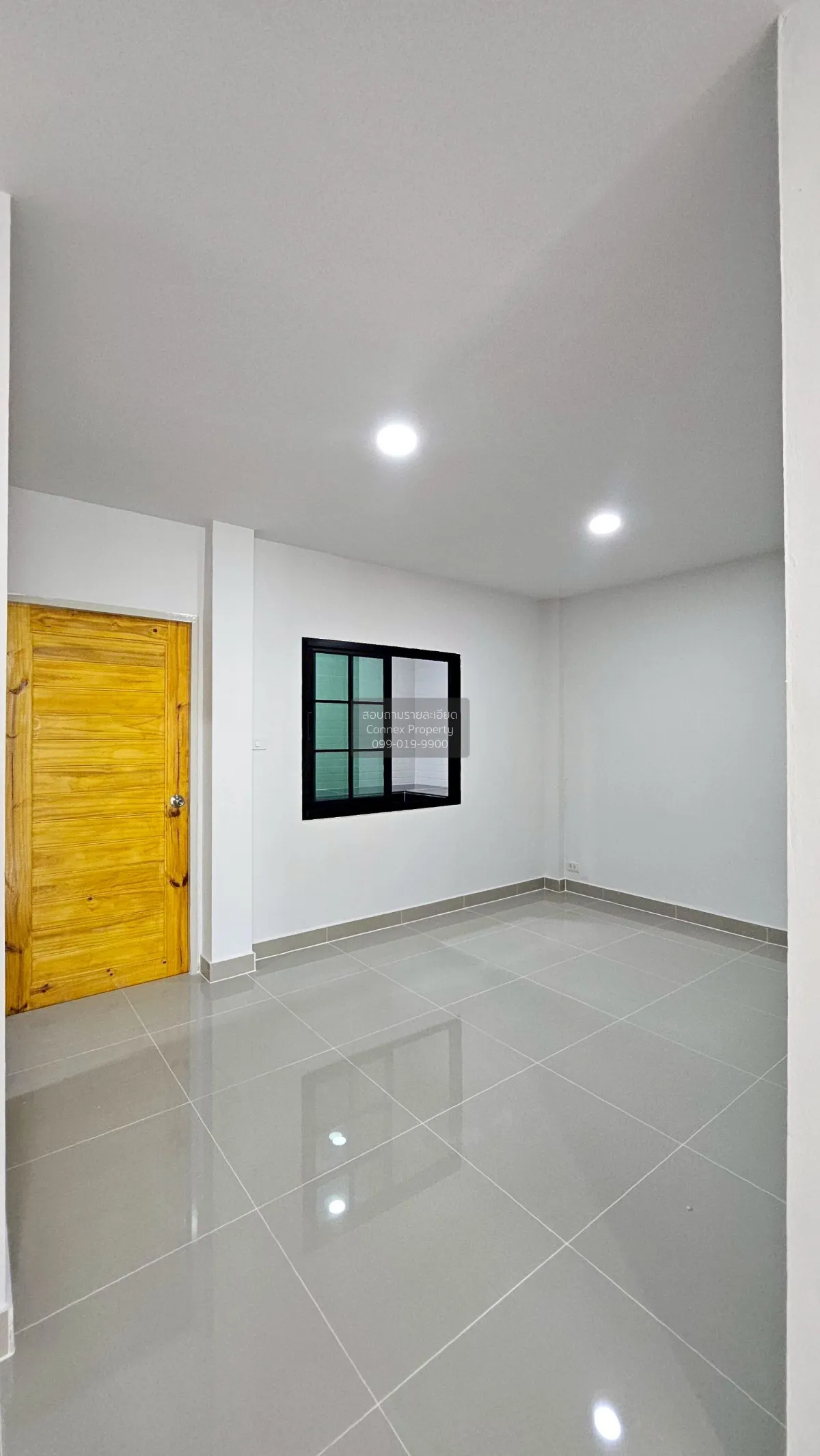 For Sale Townhouse/Townhome  , Tawanna Village , newly renovated 