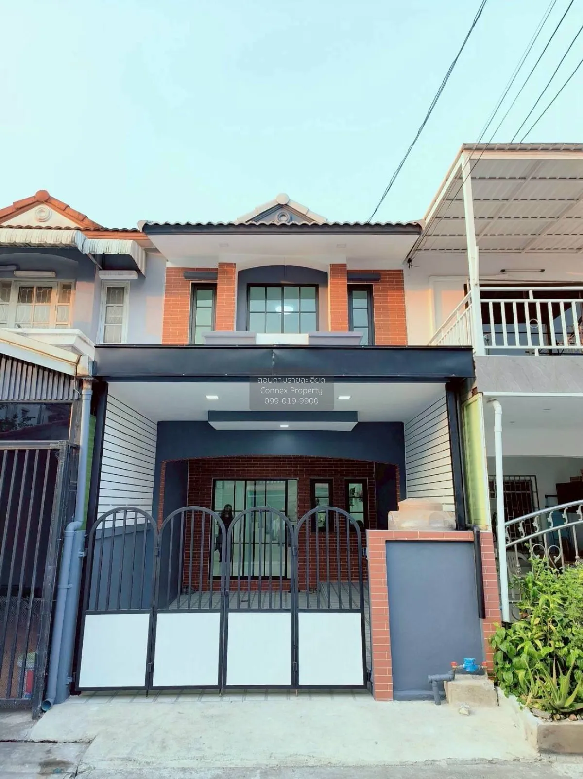 ขายทาวน์เฮ้าส์/ทาวน์โฮม  เค.ซี. รามอินทรา 8 รีโนเวทใหม่ สามวาตะวั 1