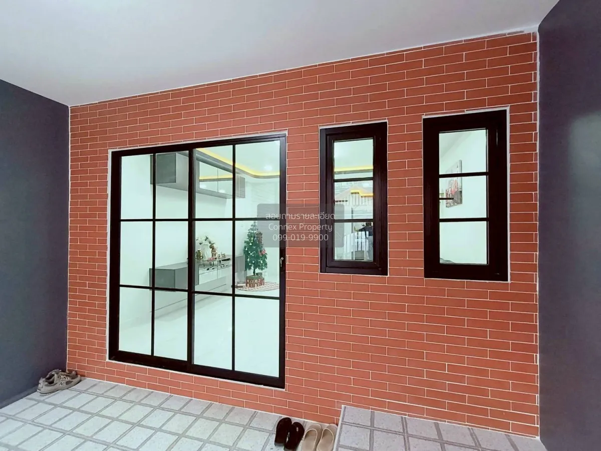 ขายทาวน์เฮ้าส์/ทาวน์โฮม  เค.ซี. รามอินทรา 8 รีโนเวทใหม่ สามวาตะวั 3