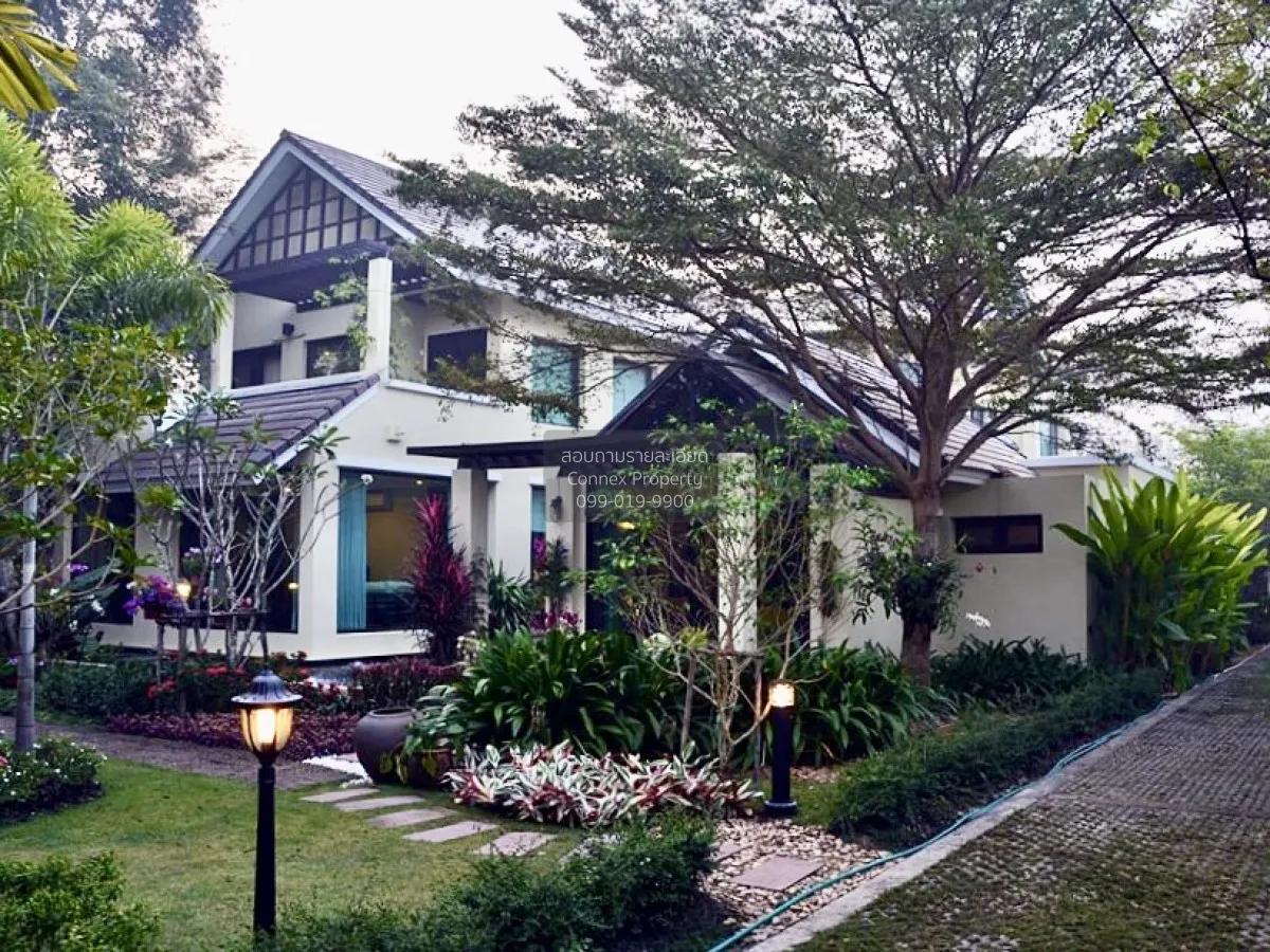 ขายบ้านเดี่ยว เวิลด์คลับแลนด์ คลองหลวง 311.7 ตรว. พร้อมเรือนรับรอ 1