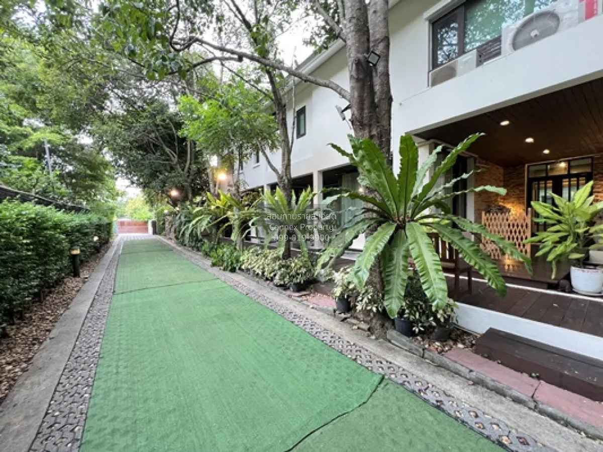 ขายบ้านเดี่ยว เวิลด์คลับแลนด์ คลองหลวง 311.7 ตรว. พร้อมเรือนรับรอ