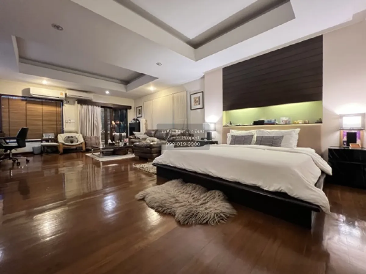 ขายบ้านเดี่ยว เวิลด์คลับแลนด์ คลองหลวง 311.7 ตรว. พร้อมเรือนรับรอ