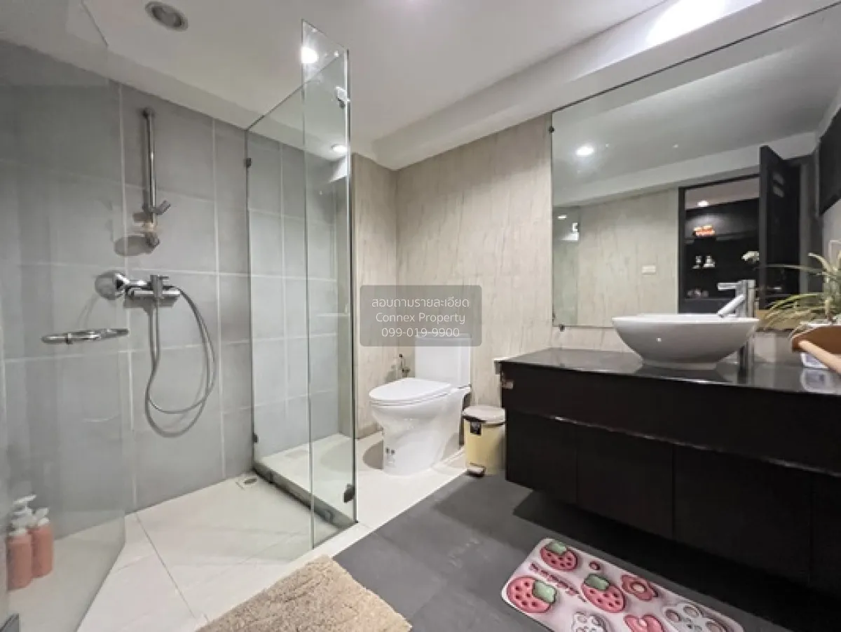 ขายบ้านเดี่ยว เวิลด์คลับแลนด์ คลองหลวง 311.7 ตรว. พร้อมเรือนรับรอ