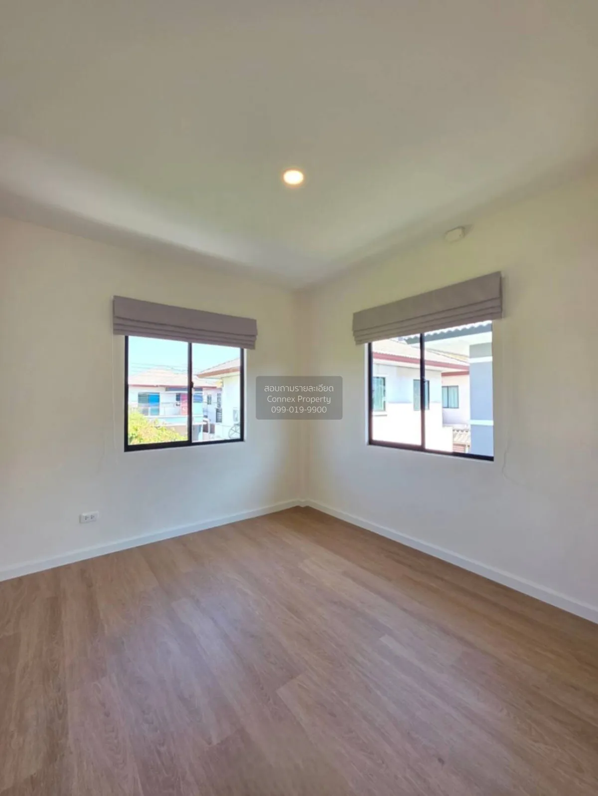 For Sale House , Baan Fah Piyarom Premier Park Rangsit - Lumlukka