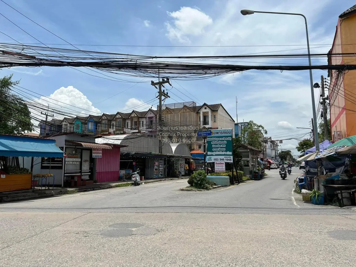 For Sale Townhouse/Townhome  , Green Garden Home Klong 11 , Bueng