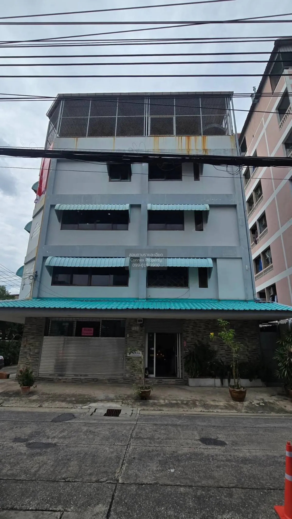 For Rent 5 - storey Commercial building area 660 square meters So 1