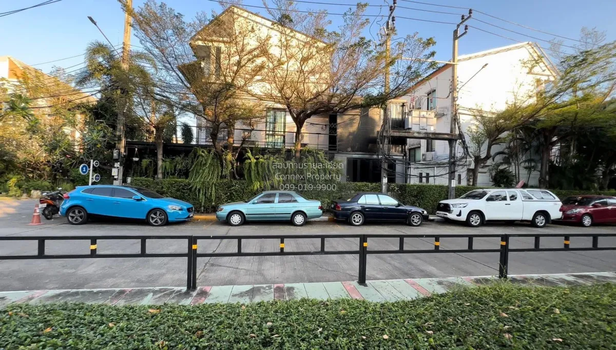 For Sale Townhouse/Townhome  , Areeya Mova Kaset - Nawamintr , wi